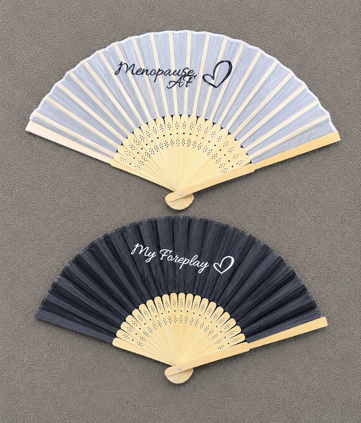 🎁 Limited Edition Japanese Fan (100% off)